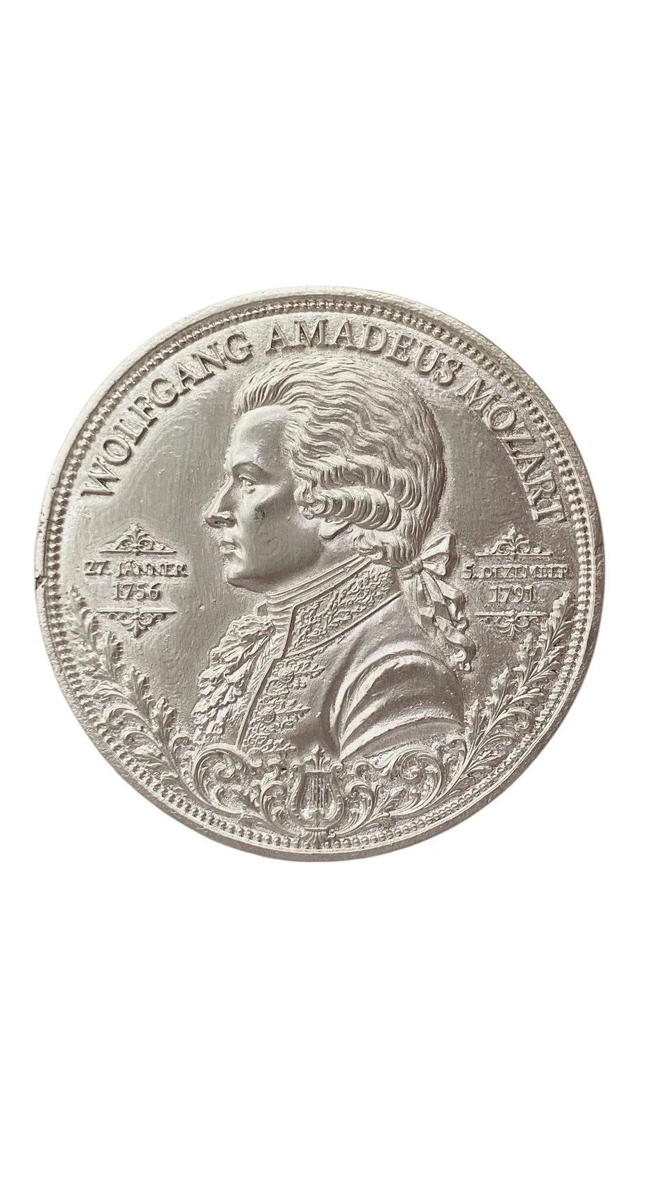 Mozart-Porträt – Rückseite des Mozart-Talers, Zinn-Probeguss